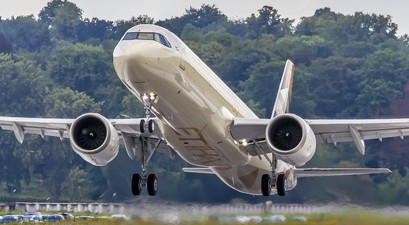 mankiewicz etihad airbus a321 lr 01