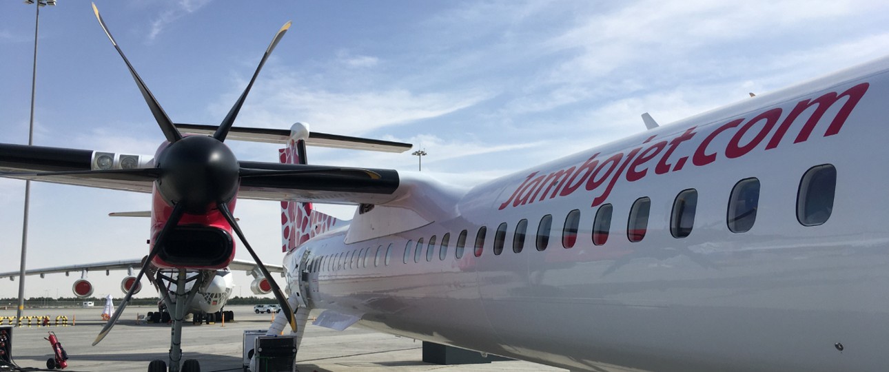 Eine Dash 8-400 der kenianischen Jambojet: Afrika und Asien wichtig für den Flieger.