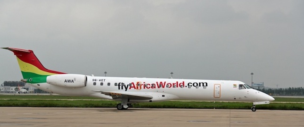 Embraer 145LR: das erste Flugzeug der Africa World Airlines