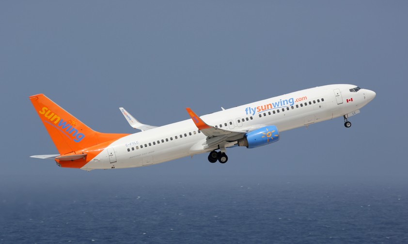 Boeing 737-800 von Sunwing Airlines: Die Fluggesellschaft streicht aktuell ihren Flugplan zusammen.