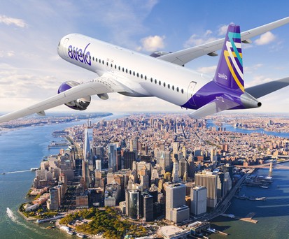 Embraer E195-E2 in den Farben von Avelo über New York: Die Airline will expandieren.