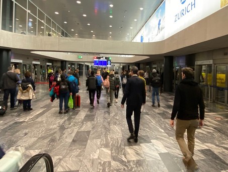 Die Skymetro des Flughafens Zürich wird täglich von rund 18.000 Menschen genutzt.