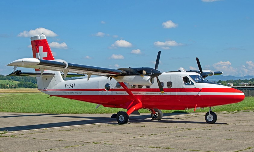 T-741: Die Twin Otter von Swisstopo ist vielbeschäftigt.