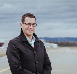 Thomas Krutzler, CEO People's Air Group / Accountable Manager People's.