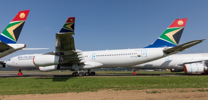 Die Airbus A340 von South African Airways suchen seit Längerem Käufer.