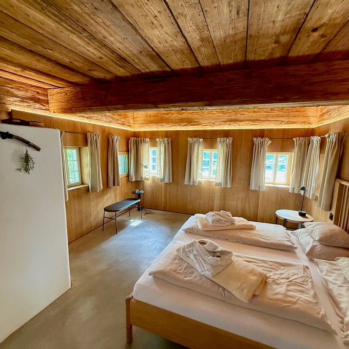 PURESLeben Premiumhaus Grabenschake Steiermark Schlafzimmer Altbau