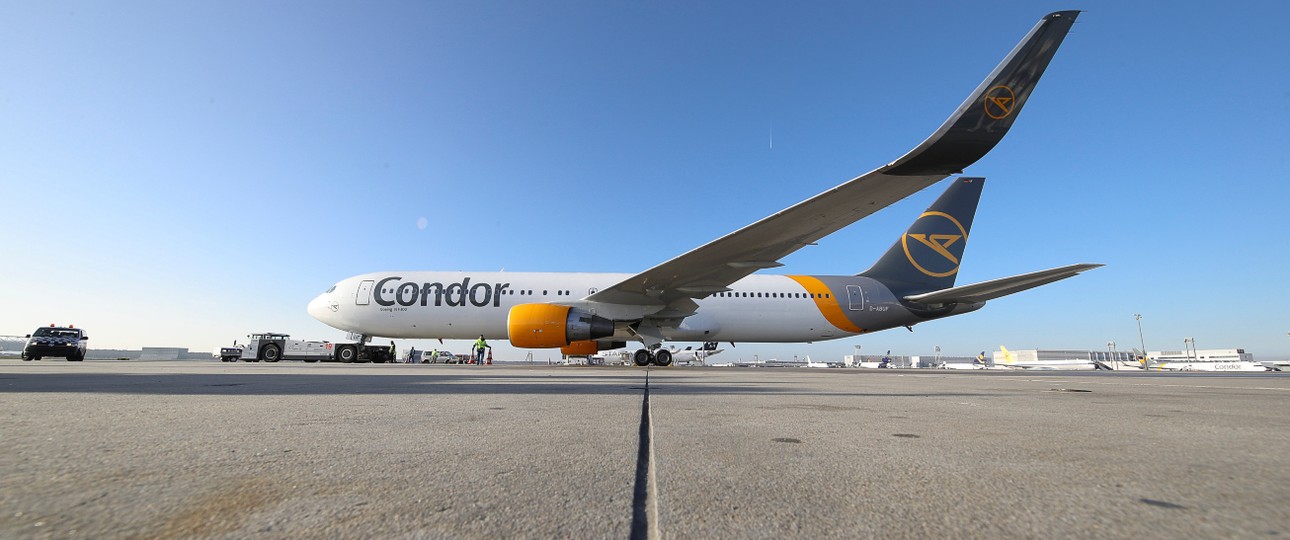 Nach der Trennung von Thomas Cook verpasste die Airline ihren Boeing 767 dann wieder ein reines Condor-Design.