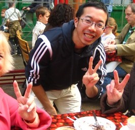 Chinesische Touristen fühlen sich wohl in London: Die Nationalairline gab aber fragwürdige Reisetipps.