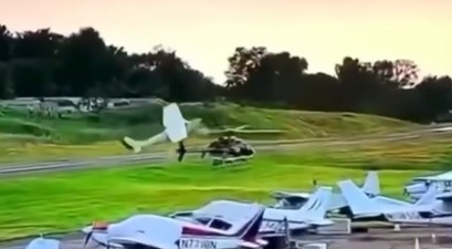 Der Moment bevor das Kleinflugzeug mit dem Helikopter Kollidiert: Jetzt ist der NTSB-Bericht erschienen.