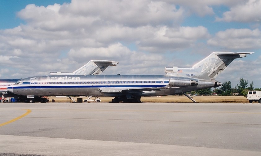 Die N844AA als sie noch in den USA geparkt war: Die Boeing 727 blieb bis heute unauffindbar.