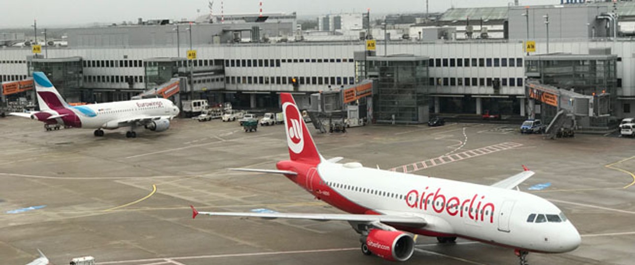 Flieger von Air Berlin: Die Fluggesellschaft wird teilweise in Eurowings integriert.
