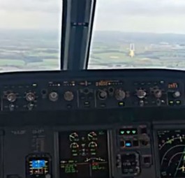 Blick ins Cockpit bei Extrem-Landung