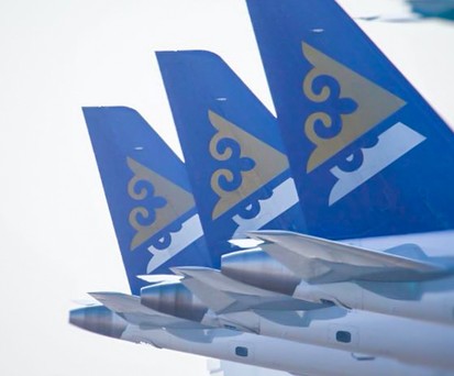 Flieger von Air Astana: Die kasachische Regierung findet die Staatsairlines zu teuer.