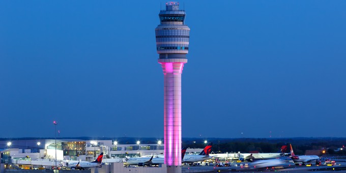 Platz 1: Atlanta Hartsfield-Jackson (ATL) mit 61,22 Millionen.