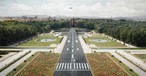 Die Landebahn wird in den barocken Garten gelegt: «Durch pure Geometrie wird der Raum definiert» sagt Architekturstudent Lukas Hüsser.
