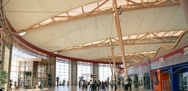 Sharm El-Sheikh soll nach der Renovierung bis zu 18 Millionen Passagiere jährlich befördern können.