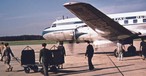 Eine Convair 340 von KLM am Flughafen Nürnberg: Hier zu sehen im Gründungsjahr des neuen Flughafens,  1955.