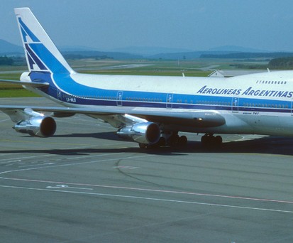 Boeing 747 von Aerolíneas Argentinas, hier 1980 in Zürich: Diese Bemalung soll zum Jubiläum nun auch eine Boeing 737 tragen.