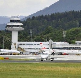 Flughafen Klagenfurt: Wenig Bewegung auf dem Vorfeld, viel bei den Eigentümern.