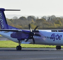 Kann mal zweimal sterben? Man kann, wie das Beispiel <strong>Flybe</strong> zeigt. Die britische Regionalairline wurde 2022 neu lanciert. Nach nur 290 Tagen musste sie <a href="https://www.aerotelegraph.com/neue-flybe-ist-schon-wieder-am-ende">Ende Januar ihre Flüge wieder einstellen</a>.