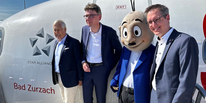 Swiss taufte einen Airbus A220 auf den Namen Bad Zurzach.