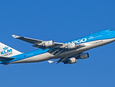 Boeing 747 F von KLM: Am. 2. Oktober brachte sie ein A330-Triebwerk nach Bonaire.