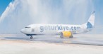Flieger von Mavi Gök: Erhielt eine Dusche.