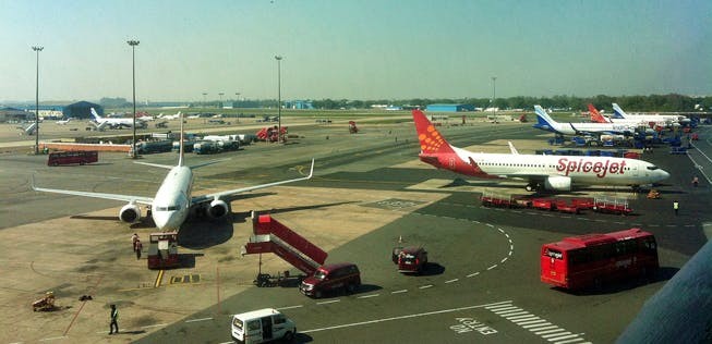 <strong>3rd place.</strong> India: 25'255 take-offs per week. The image shows the Indira Gandhi International airport in Delhi.