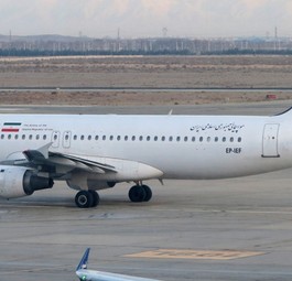 Airbus A320 von Iran Air: Trotz Sanktionen fliegen westliche Flugzeuge im Land.