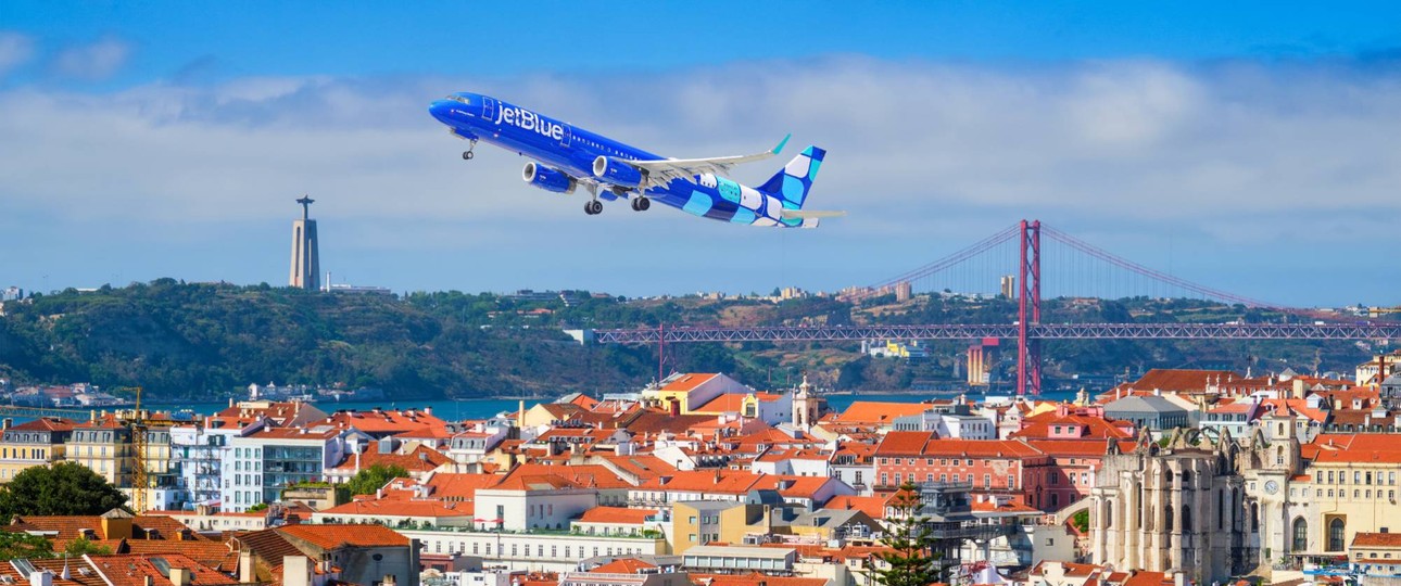 Ein Airbus A321 von Jetblue über Lissabon: Die Airline hat Slots in Portugal beantragt.