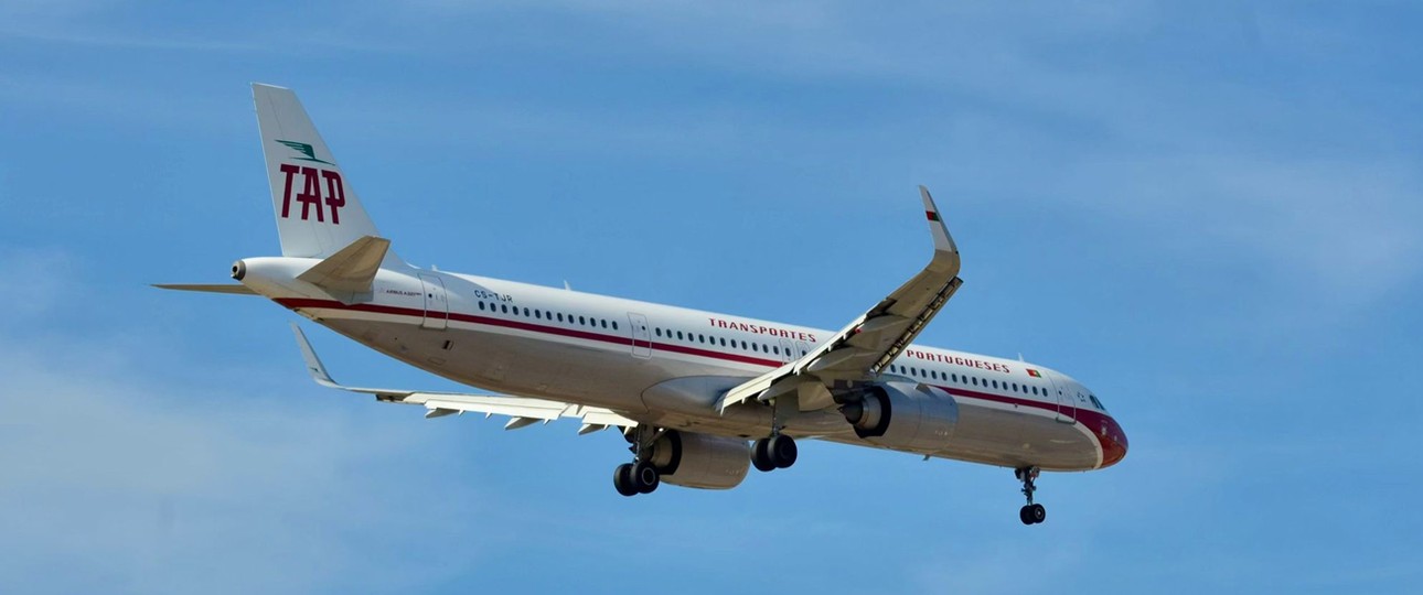 Airbus A321 von Tap in Retro-Bemalung: Die Fluglinie kommt nicht zur Ruhe.