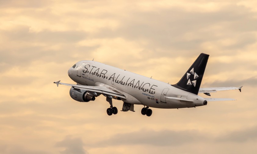 Airbus A319 von Croatia Airlines in Star-Alliance-Lackierung: In diesem Sommer bekommt der erste Airbus A220 die Sonderlackierung.