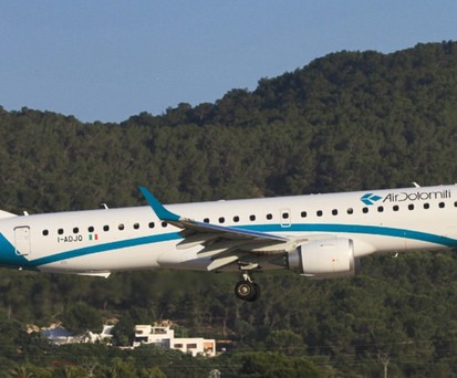 Embraer E195 von Air Dolomiti: Die Lufthansa-Tochter fliegt wieder.