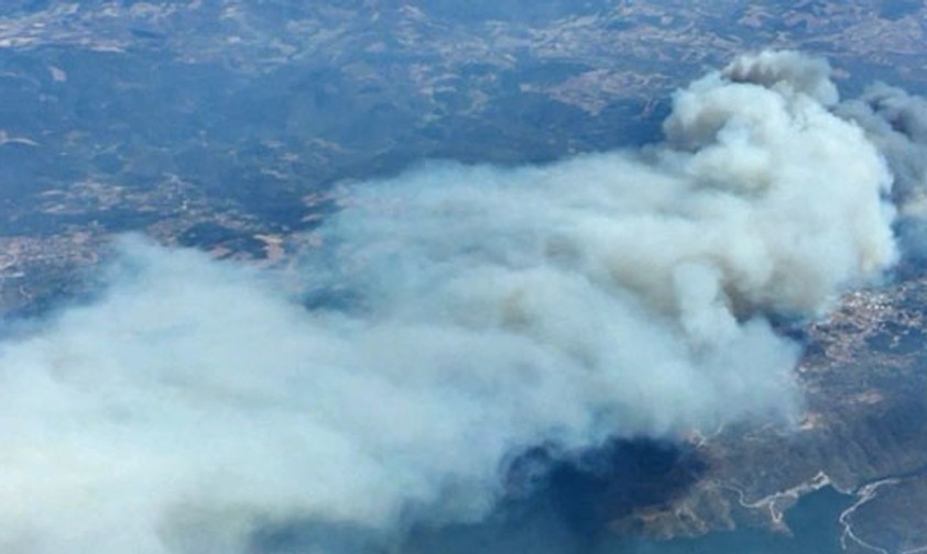Waldbrand aus sicherer Distanz