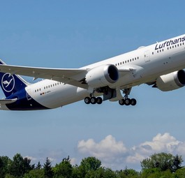 Boeing 787 von Lufthansa: Die transatlantische Zusammenarbeit wird untersucht.