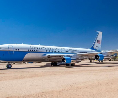 Boeing 707 als Air Force One: Donald Trump könnte sich vorstellen ein gebrauchtes Flugzeug zur Air Force One zu machen.