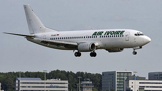 B737 der Air Ivoire: Die Jets stehen derzeit gegroundet am Boden.