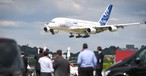Die Leasinggesellschaft Amedeo stornierte ihre Order über 20 A380, nachdem Airbus das Ende des Superjumbos angekündigt hatte. Gefährdet ist noch die Bestellung der Zweckgesellschaft Air Accord über drei Jets.