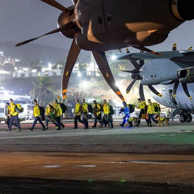 bundeswehr luftwaffe airbus a400 m venezuela hilfe 02