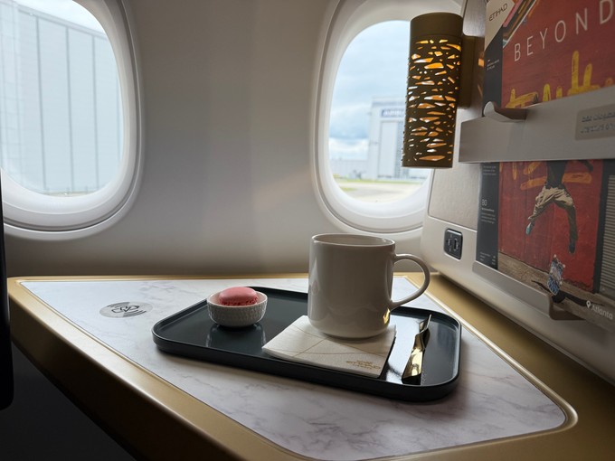 Aber auch beim Service will Etihad im LR punkten.