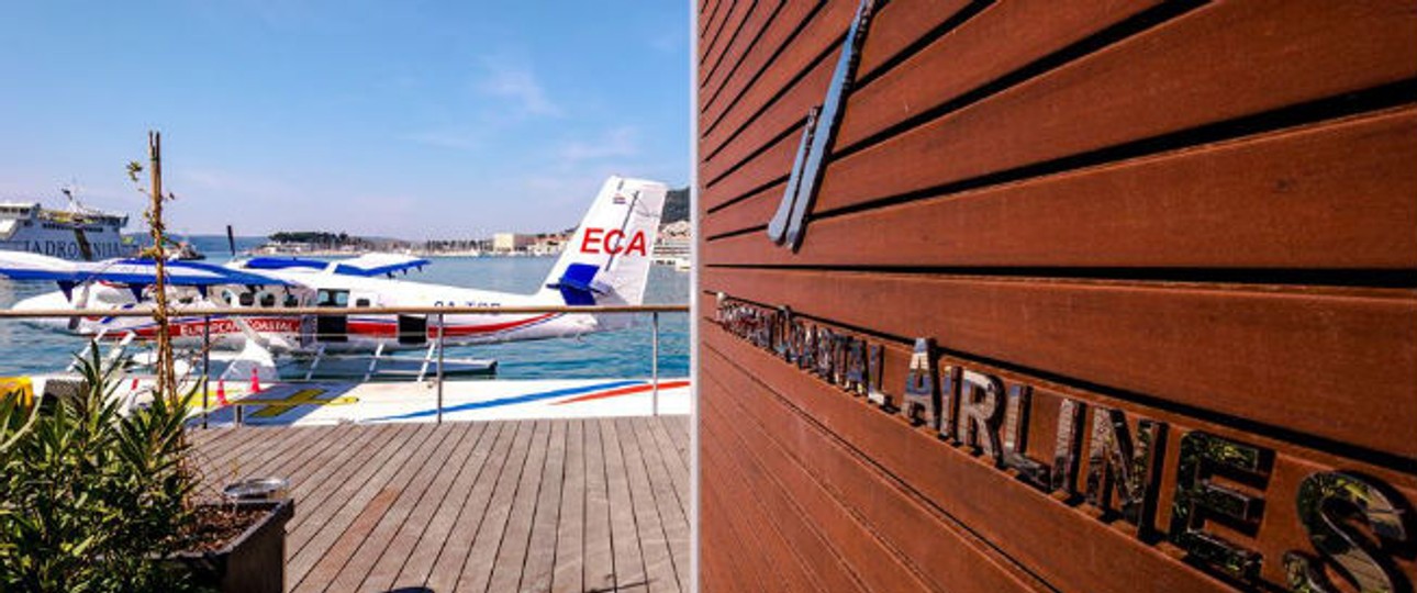 «Flughafen» von European Coastal Airlines.