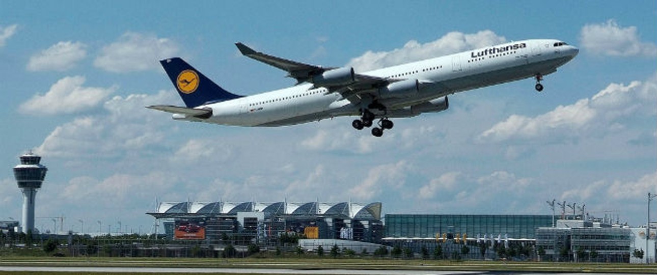 Airbus A340-300 von Lufthansa: He knows the way to San Jose.