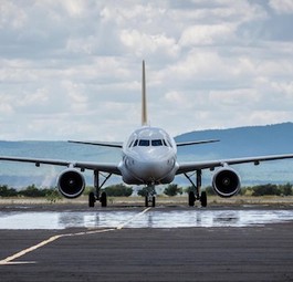 Billigflieger Fastjet will die gegroundete 1time übernehmen
