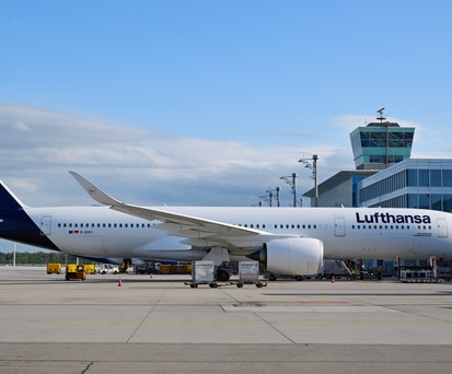 lufthansa airbus a350 900 d aixv muc (1)
