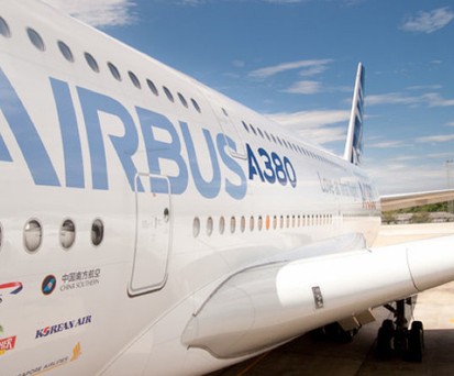Der lange A380 soll die Kapazitätsprobleme an den Großflughäfen lösen.
