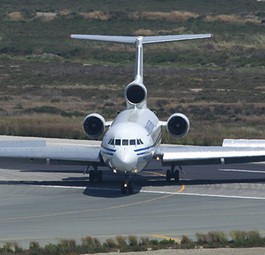 Yakovlev Yak-42 (Archivbild): Fliegt zwischen Russland und Syrien.