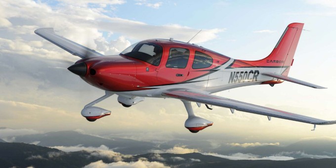 Platz 8: <strong>Cirrus SR20 -</strong> 155 Knoten oder 287 km/h.