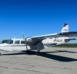 Britten-Norman BN-2 Islander von Montmagny Service: Die Airline fliegt täglich Schulkinder.
