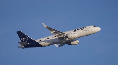 Lufthansa: Auf der Kurzstrecke werden die Gebühren angepasst. 