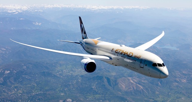 Boeing 787 von Etihad: Die Golfairline holt sich Nachschub.